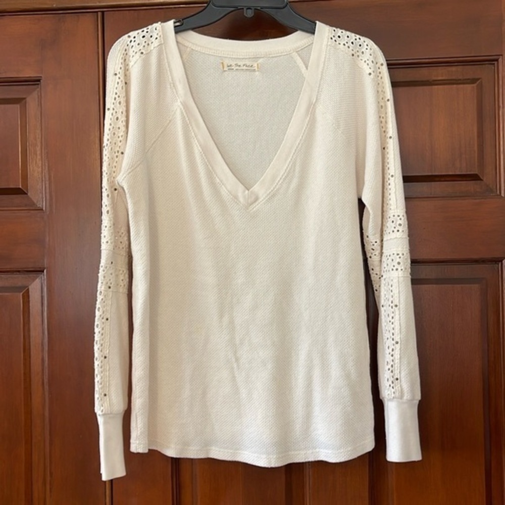 We the free eyelet embroidered sleeve thermal Henley Medium